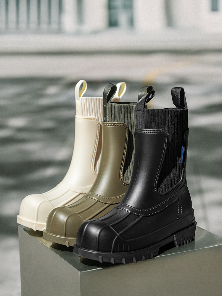 4023飞织 4023 Knit-Style Rain Boots - Image 1